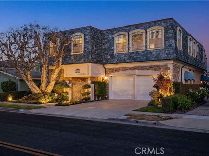 3492 Gilbert, Huntington Beach CA 92649