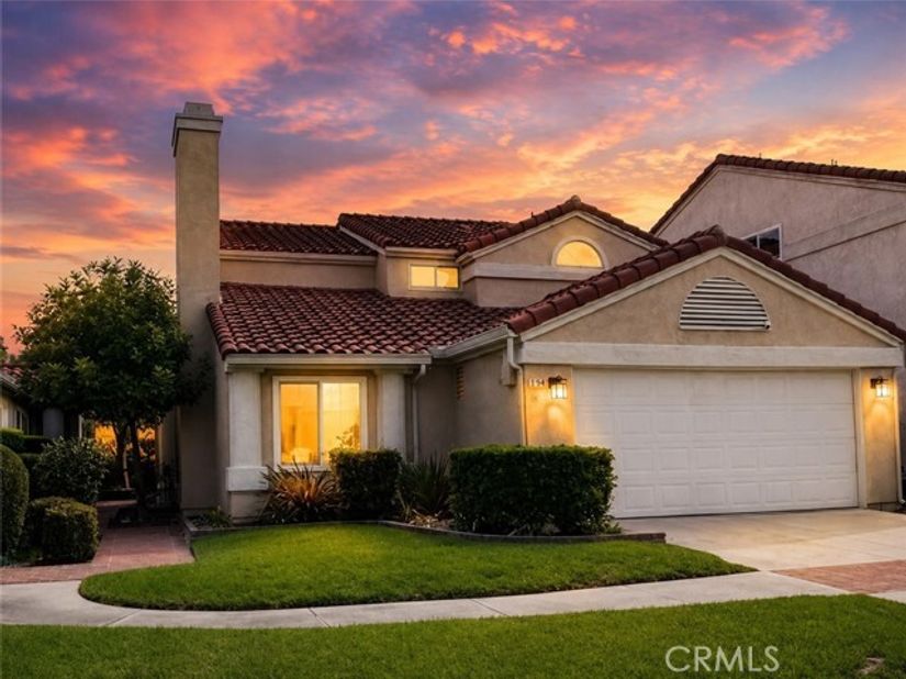 1194 N Leeward, Anaheim CA 92801