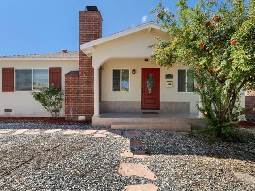12550 Cantara Street, Los Angeles CA 91605