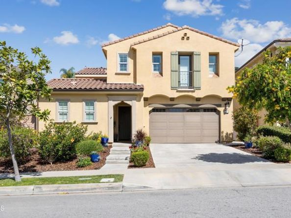 627 E Orange Blossom Way, Azusa CA 91702
