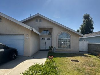1340 N Neptune