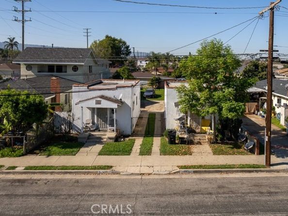 1607 N Neptune, Wilmington (los Angeles) CA 90744