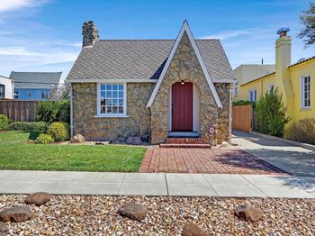 458 Key Blvd