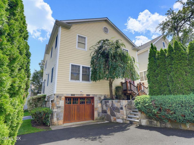 49 Harold Street, Cos Cob CT 06807