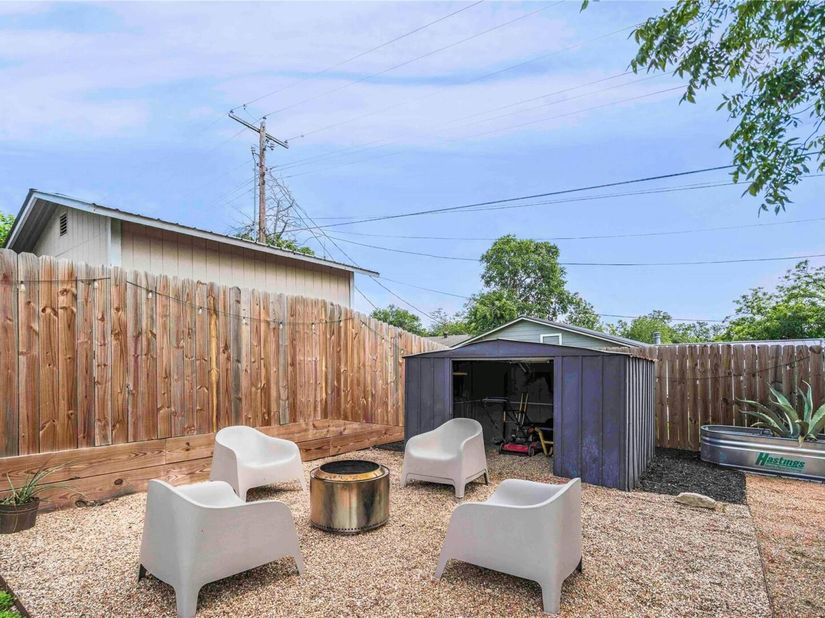 1102 Warrington DR, Austin TX 78753