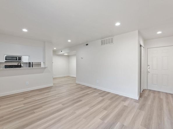 3819 Southway DR 105, Austin TX 78704