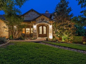 2703 Pyramid DR