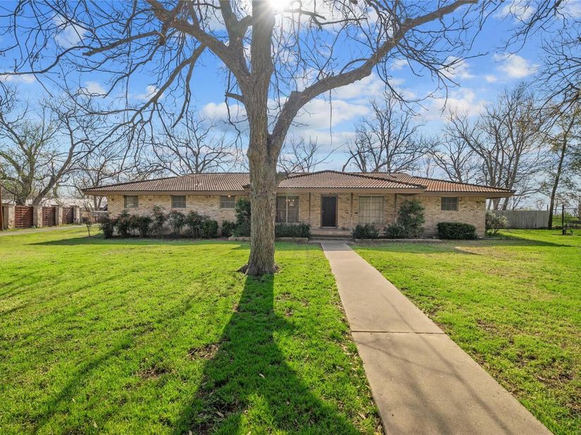 7705 Shelton RD, Austin TX 78725