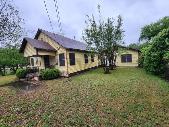 808 Montopolis DR, Austin TX 78741