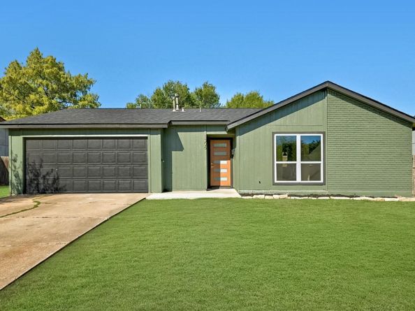 1306 Green Downs DR, Round Rock TX 78664