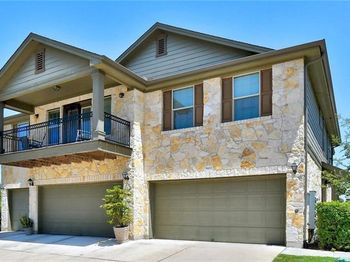 9201 Brodie LN