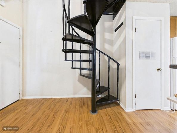 1905 San Gabriel ST 206, Austin TX 78705