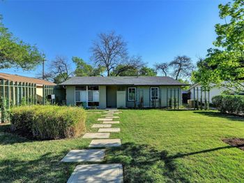 1302 Berkshire DR
