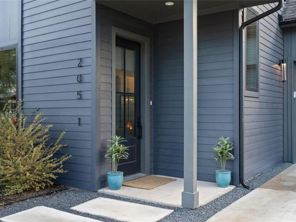 205 W Croslin ST 1 & 2, Austin TX 78752
