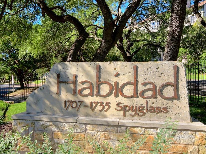1707 Spyglass DR 47, Austin TX 78746