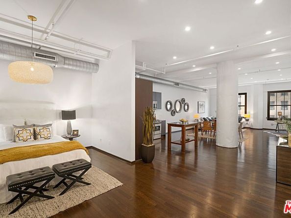 1645 Vine Street 703, Los Angeles CA 90028