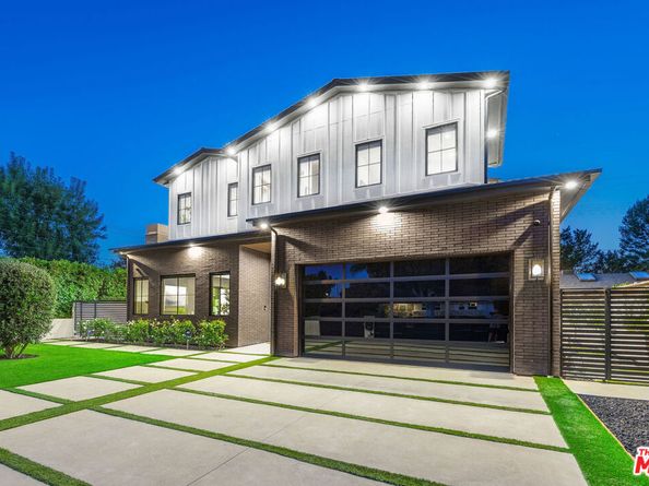 5003 Mammoth Avenue, Sherman Oaks CA 91423