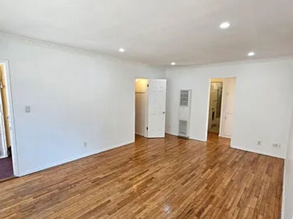 3125 S Durango Avenue, Los Angeles CA 90034