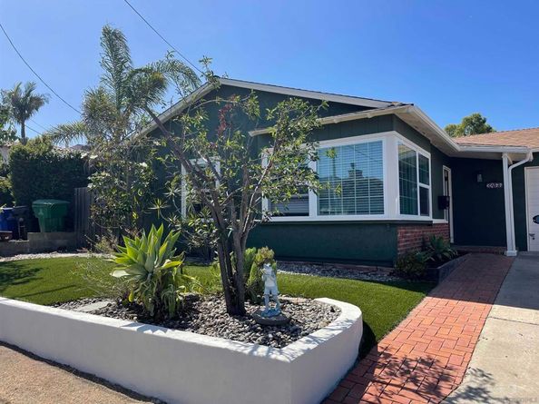 3466 Wisteria Dr, San Diego CA 92106
