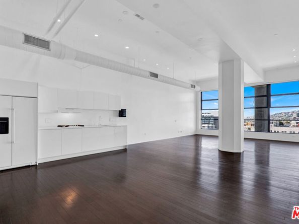 1645 Vine Street 711, Los Angeles CA 90028