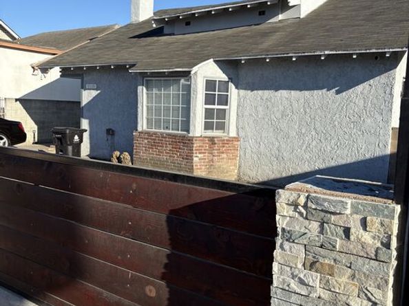 1110 W Vernon Avenue, Los Angeles CA 90037