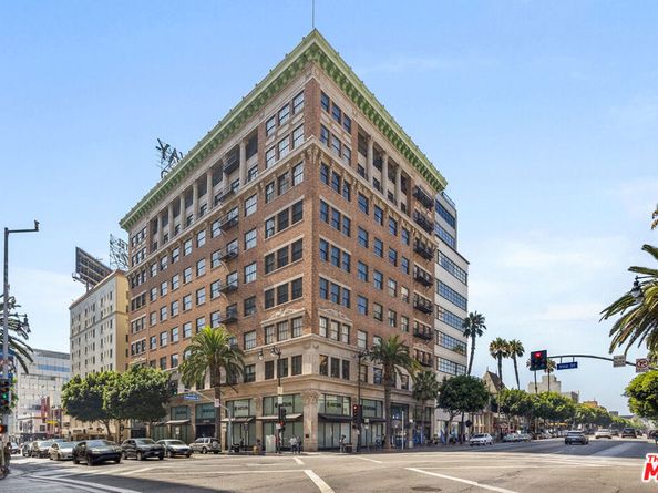 1645 Vine Street 602, Los Angeles CA 90028