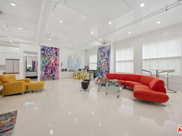 1645 Vine Street 602, Los Angeles CA 90028