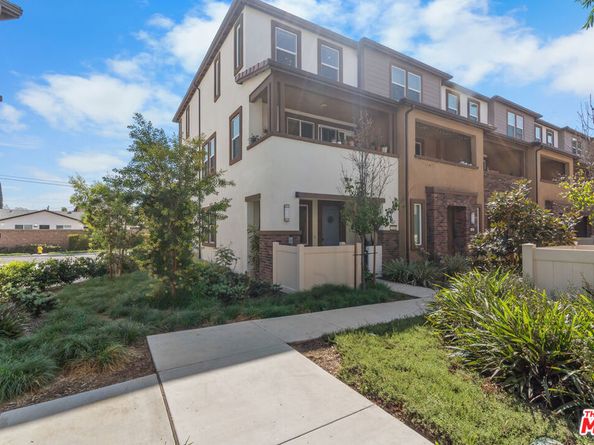 1313 Nimbus, Pomona CA 91768