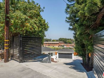 2250 Kays Avenue