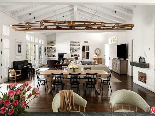 28823 Cliffside Drive, Malibu CA 90265