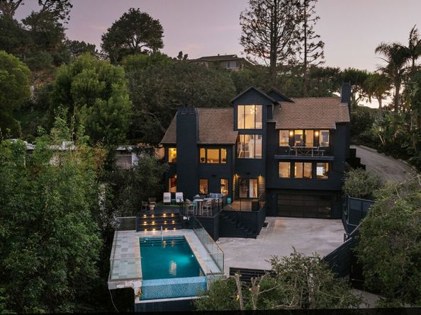 7825 Torreyson Drive, Los Angeles CA 90046
