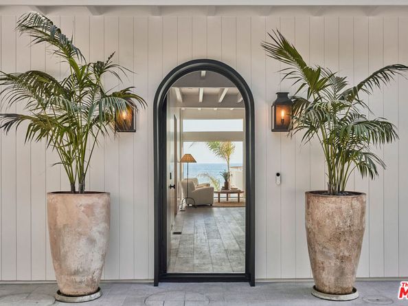 27356 Escondido Beach Road Highway, Malibu CA 90265