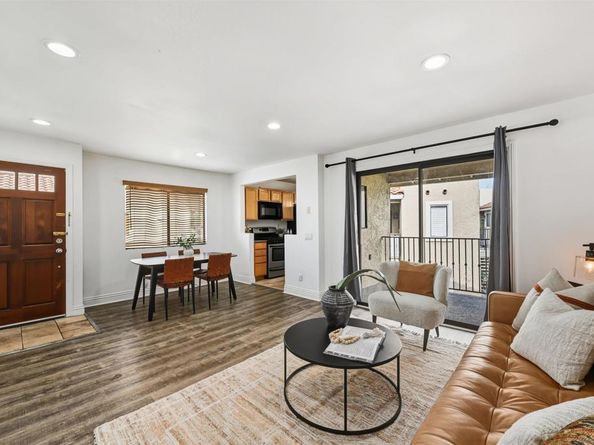 8223 Jade Coast Rd 118, San Diego CA 92126