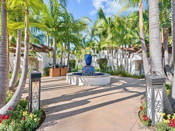 7319 Estrella De Mar Rd 10