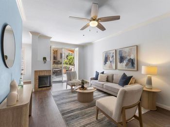 640 Camino De La Reina