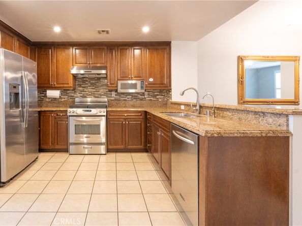 89 E Commonwealth 1D, Alhambra CA 91801