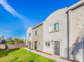 851 S Mollison Avenue