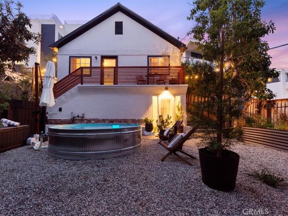 2207 - 2009 Apex Avenue, Los Angeles CA 90039