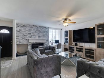 10231 Independence