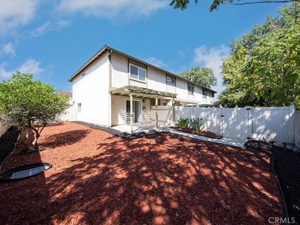 556 D Street, Upland CA 91786