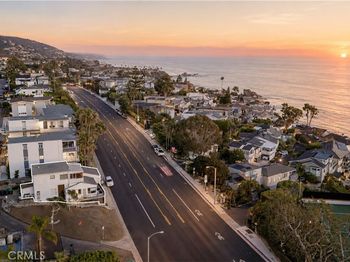 2600 S Coast Highway