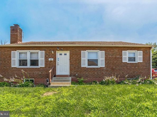 711 Poplar Street, Sharon Hill PA 19079