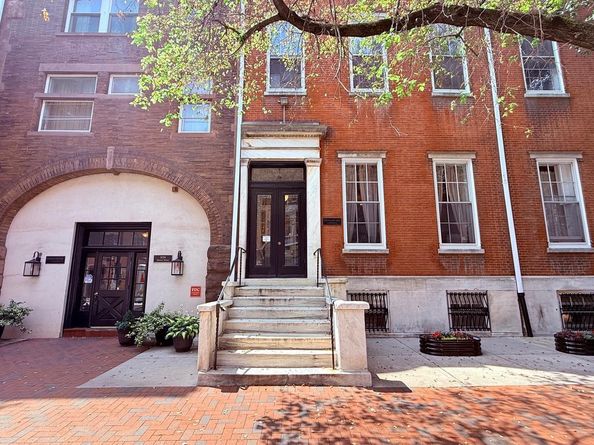 1008 Spruce Street 1016B, Philadelphia PA 19107