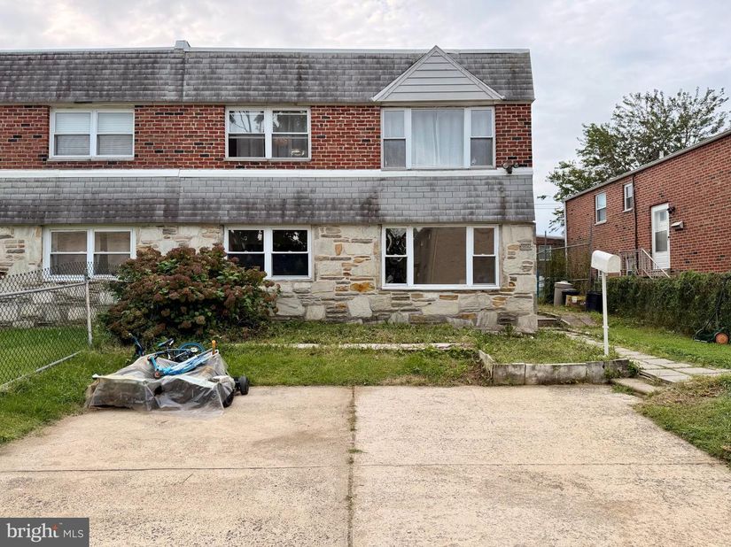 9853 Wistaria Street, Philadelphia PA 19115