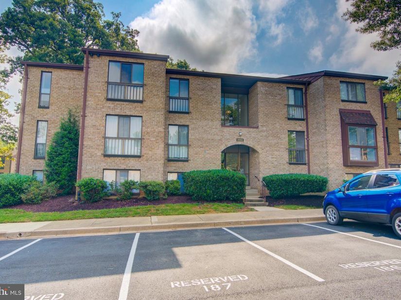 2052 Royal Fern Court 23/21C, Reston VA 20191