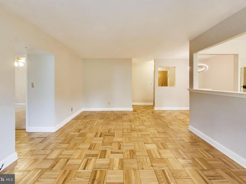 1322 Fort Myer Drive 924, Arlington VA 22209