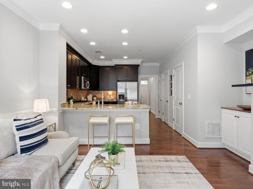 932 Columbus Street N, Alexandria VA 22314