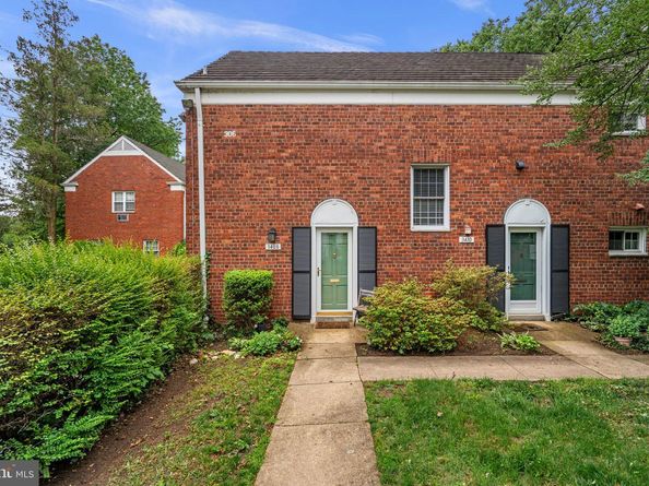3408 Martha Custis Drive, Alexandria VA 22302