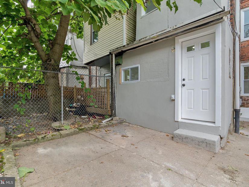 1319 N 51st Street 1319, Philadelphia PA 19131
