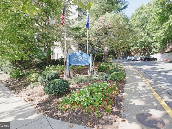 5911 Edsall Road 614, Alexandria VA 22304